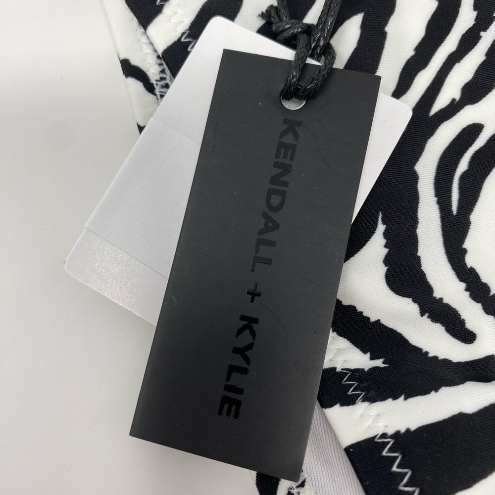 NEW - Kendall & Kylie Zebra Print Bikini Bottoms - Picture 3 of 6